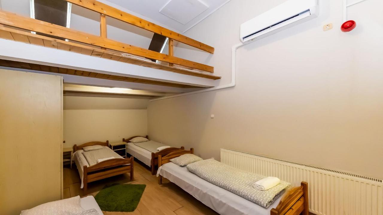 Csillagtura Panzio Bed and Breakfast Έγκερ Εξωτερικό φωτογραφία