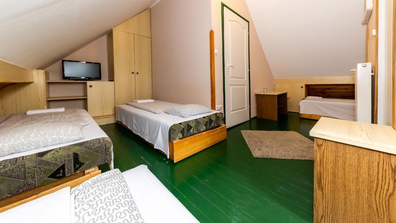 Csillagtura Panzio Bed and Breakfast Έγκερ Εξωτερικό φωτογραφία