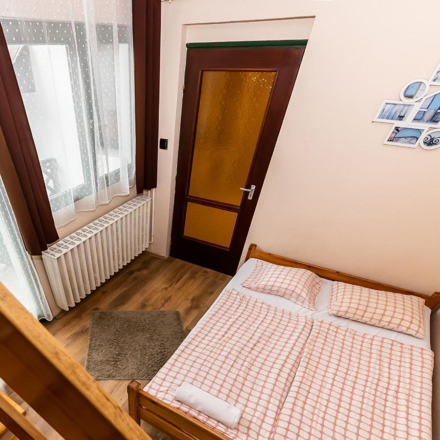 Csillagtura Panzio Bed and Breakfast Έγκερ Εξωτερικό φωτογραφία