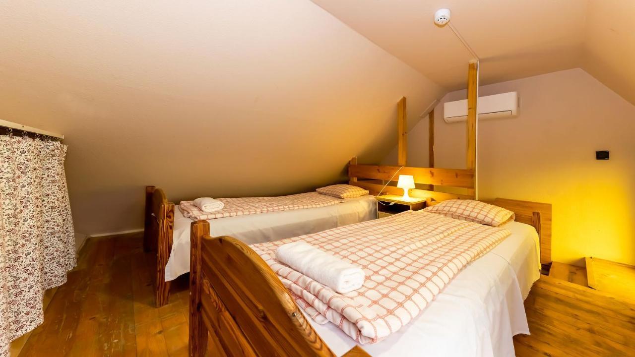 Csillagtura Panzio Bed and Breakfast Έγκερ Εξωτερικό φωτογραφία