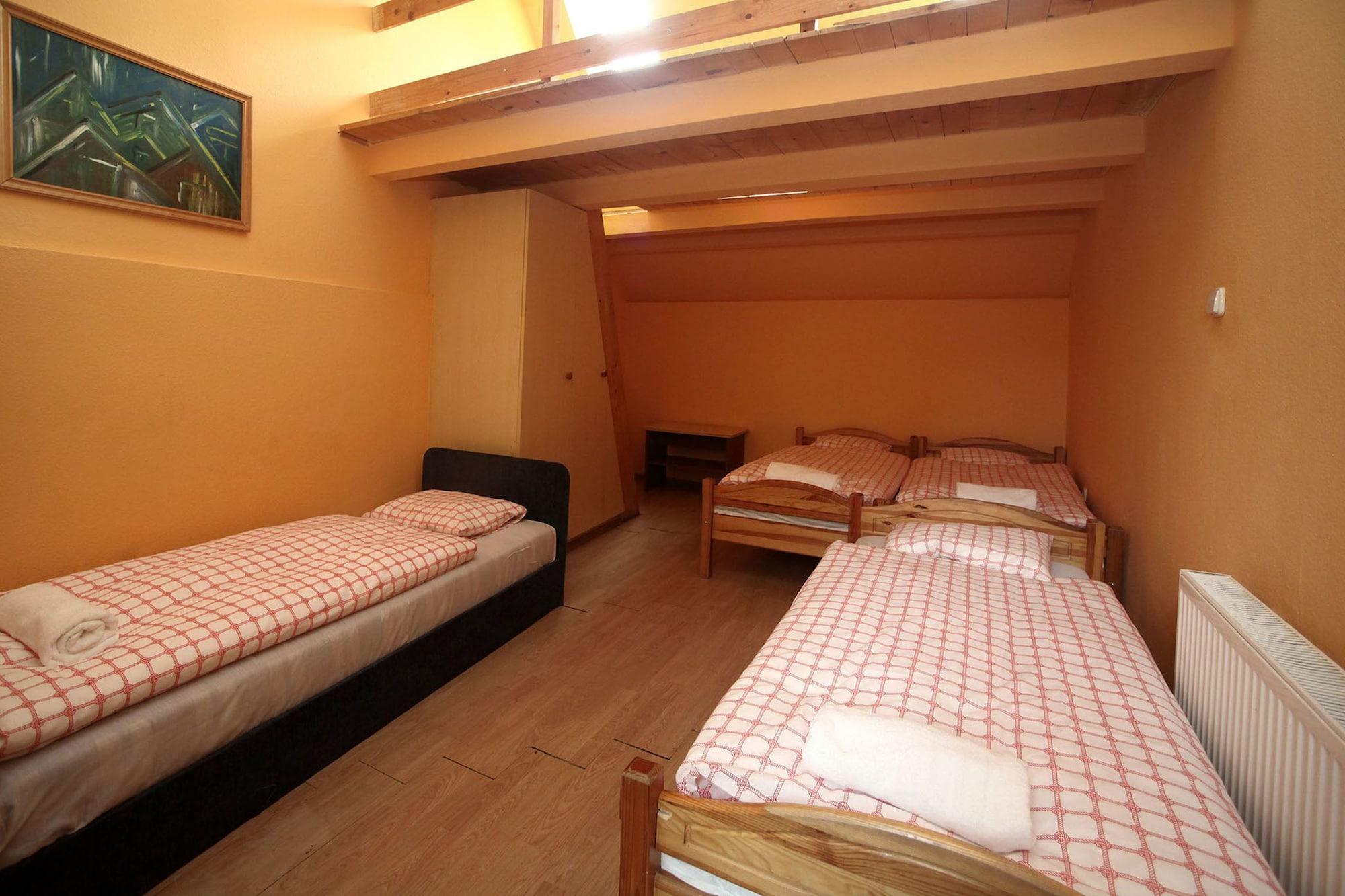 Csillagtura Panzio Bed and Breakfast Έγκερ Εξωτερικό φωτογραφία