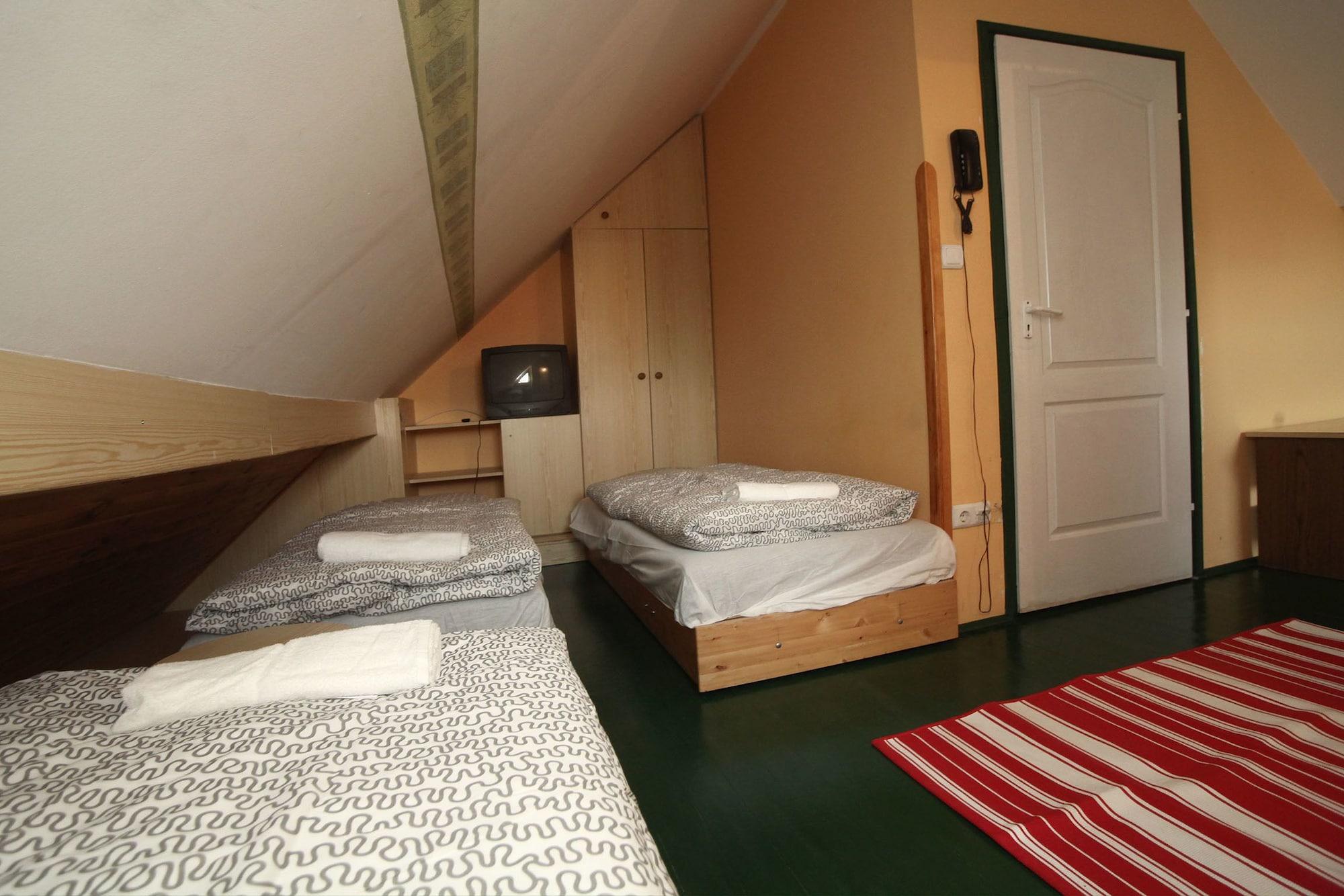 Csillagtura Panzio Bed and Breakfast Έγκερ Εξωτερικό φωτογραφία