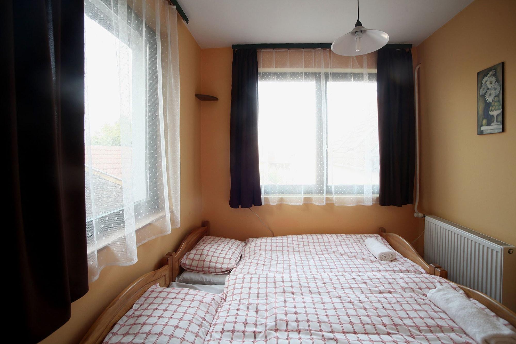 Csillagtura Panzio Bed and Breakfast Έγκερ Εξωτερικό φωτογραφία