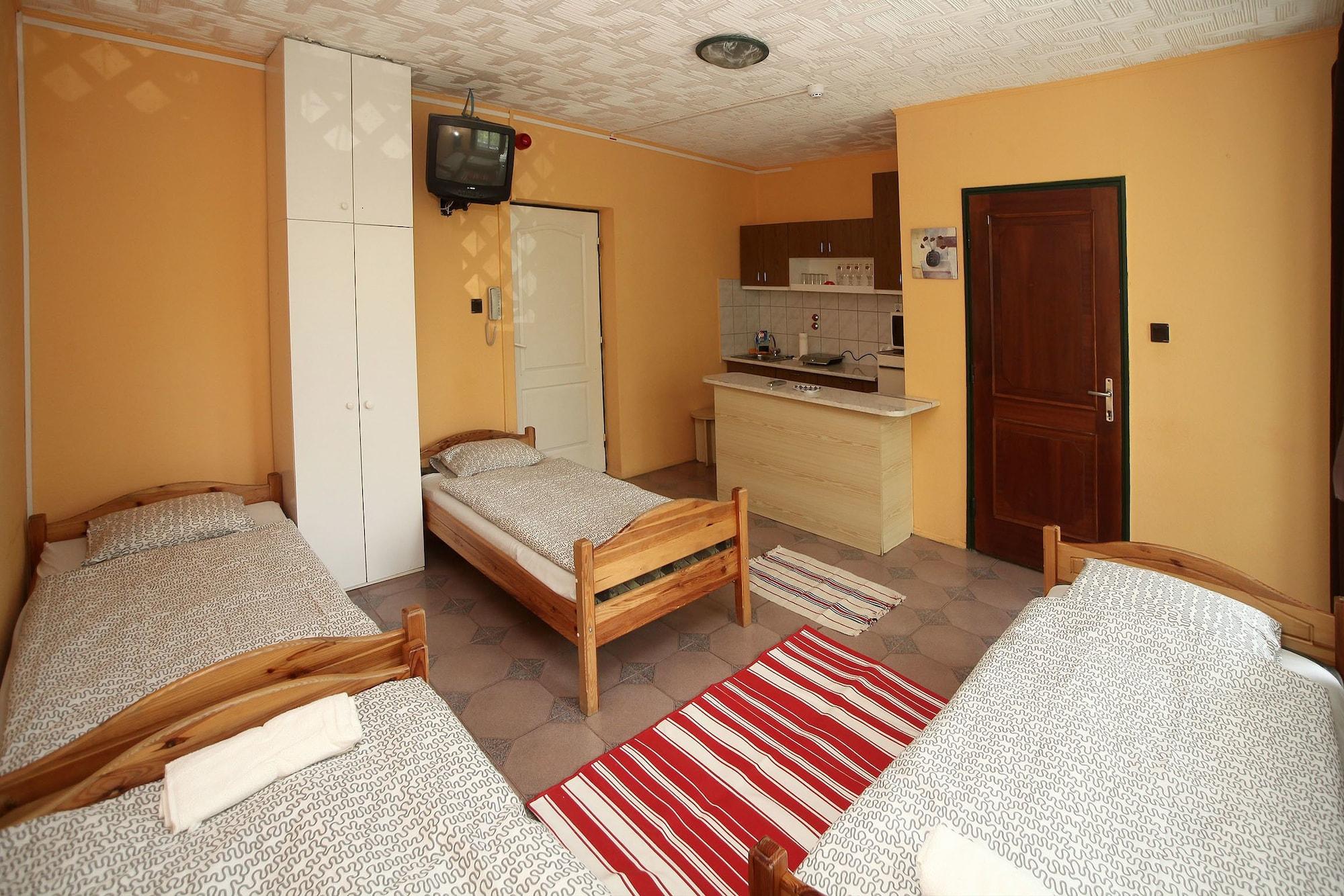 Csillagtura Panzio Bed and Breakfast Έγκερ Εξωτερικό φωτογραφία