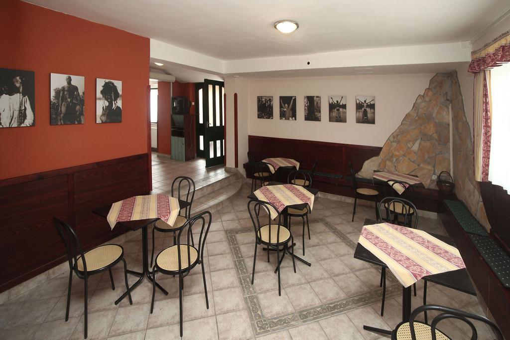 Csillagtura Panzio Bed and Breakfast Έγκερ Εξωτερικό φωτογραφία