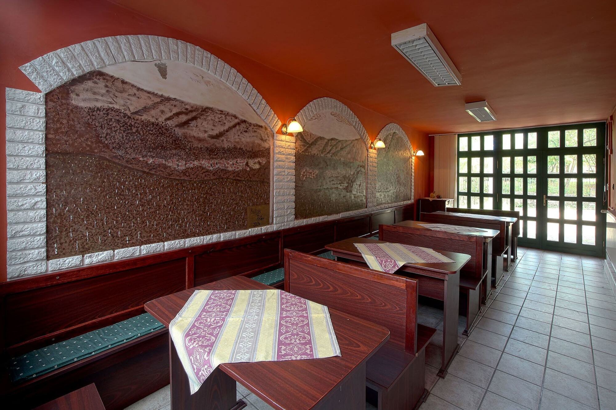 Csillagtura Panzio Bed and Breakfast Έγκερ Εξωτερικό φωτογραφία